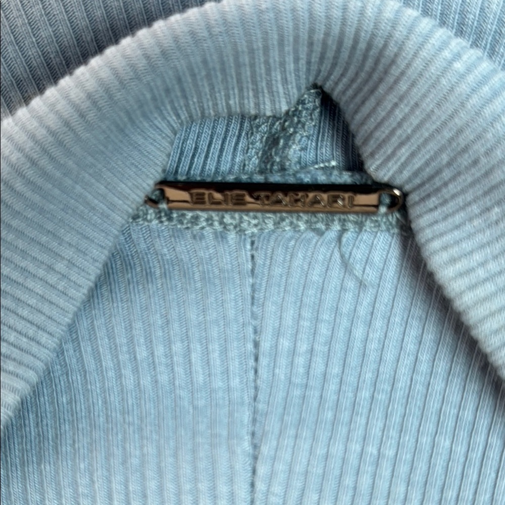 Elie Tahari Sky Blue Ribbed Knitwear